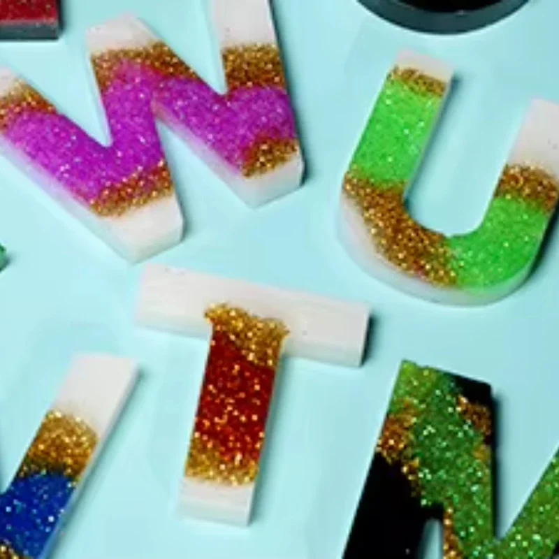 ผงกลิตเตอร์ละเอียดพิเศษ 12 แพ็ - Resin Glitter Pack บทวิจารณ์และราคา